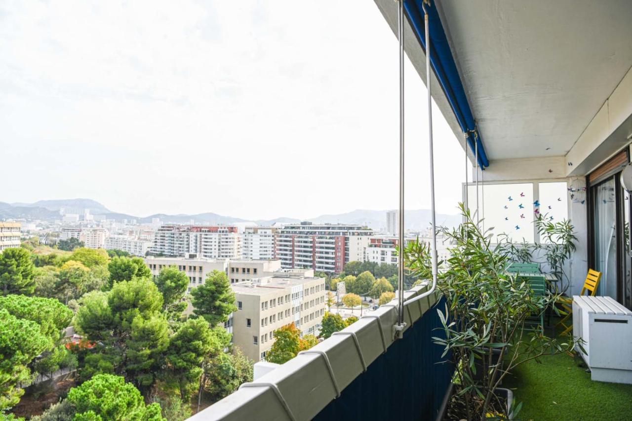 Grand Avec Balcon Et Parking Apartment Marseille